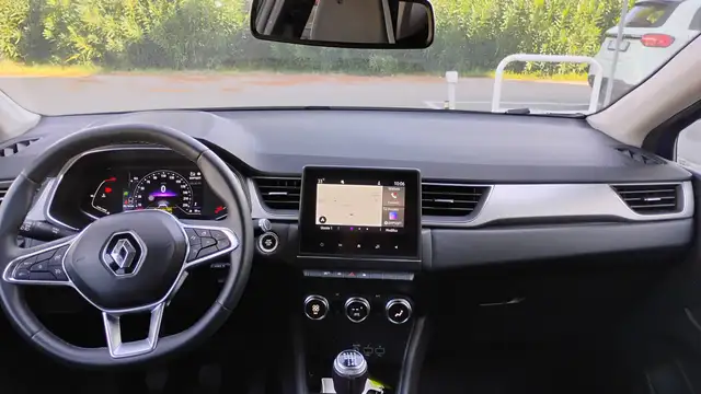 Renault Captur view 9