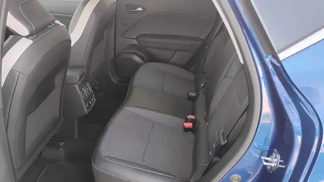 Renault Captur view 10