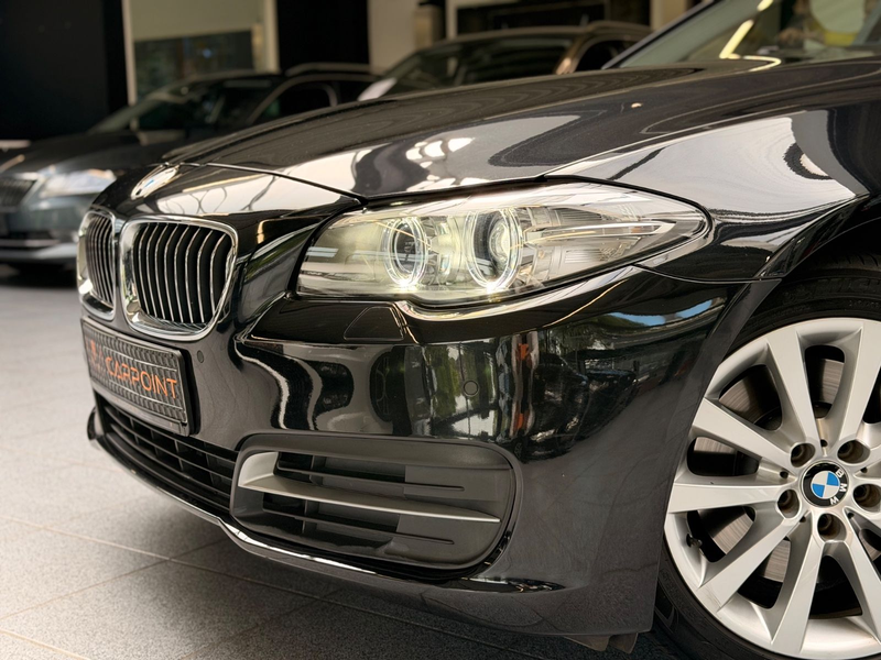 BMW 528 i Limousine Luxury Line / BI-XENON / LEDER — photo 8