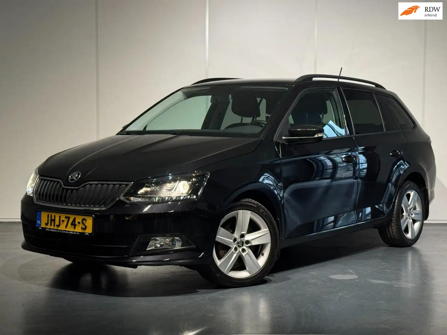 Skoda Fabia 1.2 TSI Style DSG /Airco/ACC/Keyless/PDC/LED/LMV/T Noir - 1