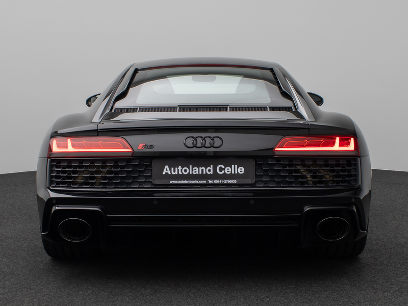Audi R8 Coupe 5.2 FSI quattro B&O Kamera — photo 8