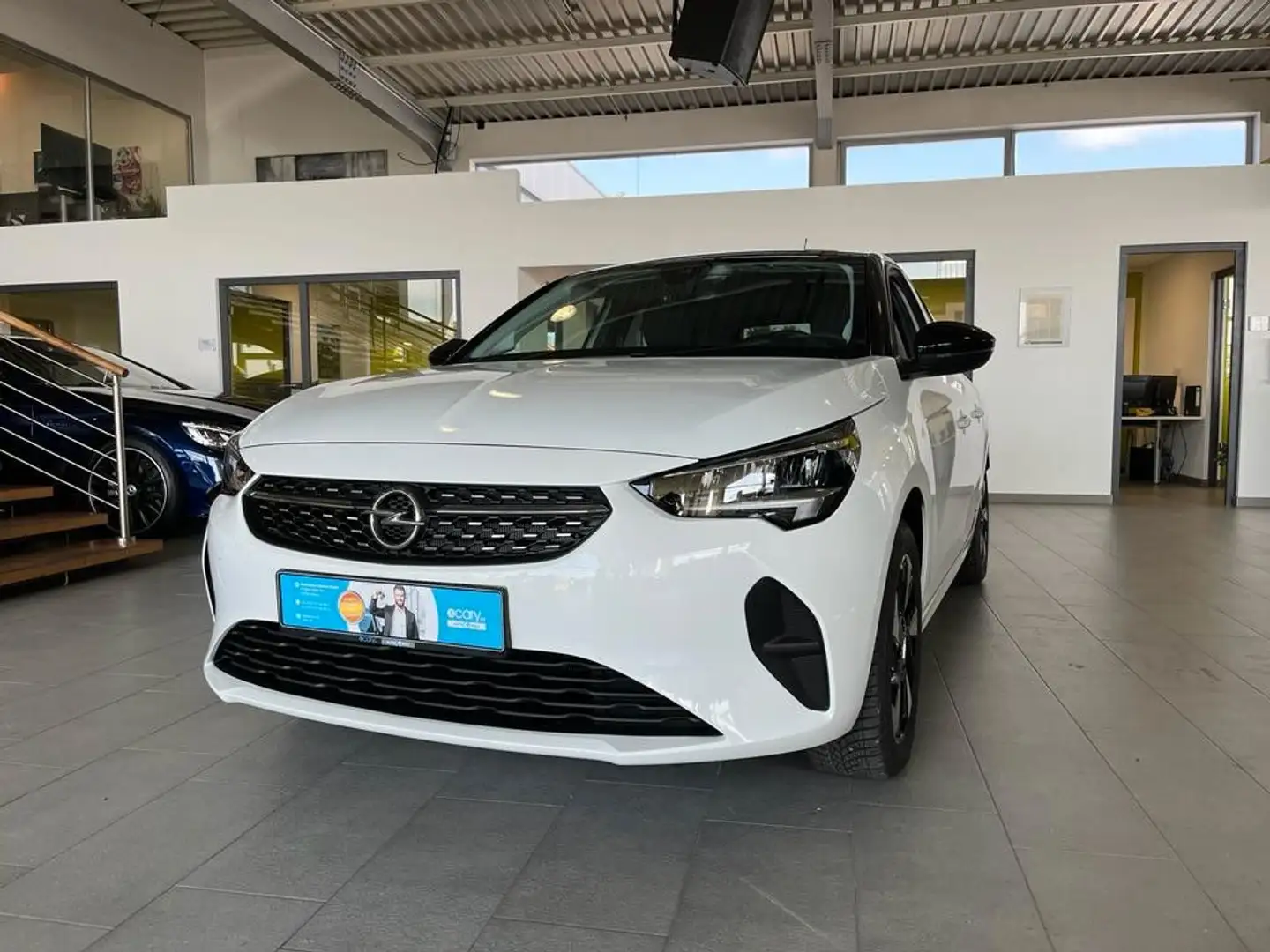 Opel Corsa F e Elegance, SHZ, PDC, LED, DIGITAL Weiß - 1