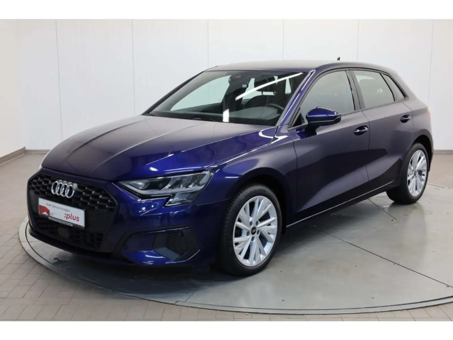 Audi A3 Sportback 35 TFSI S-Tronic NAV/Virt/SH Blau - 2