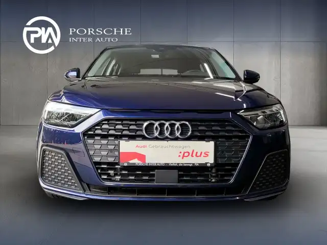 Audi A1 view 4
