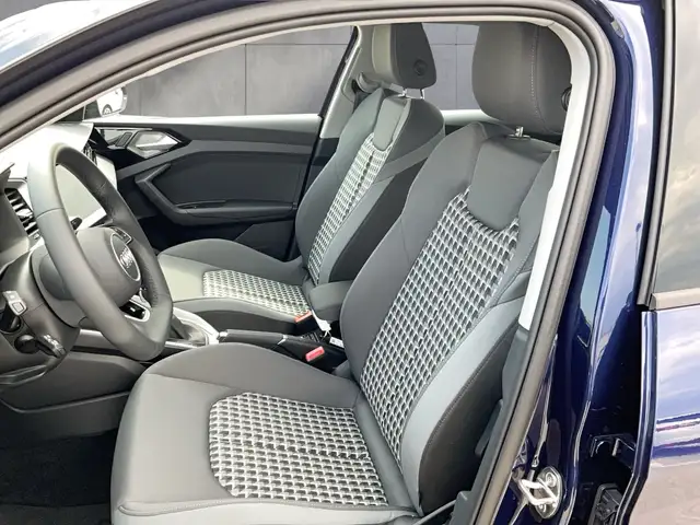 Audi A1 view 13