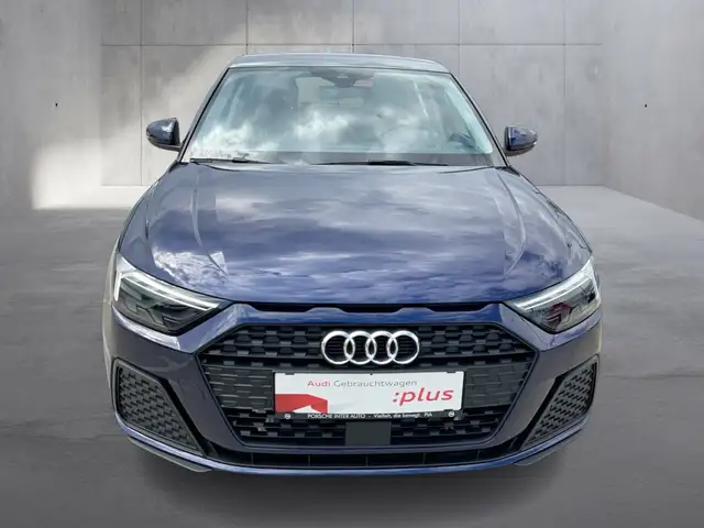 Audi A1 view 11