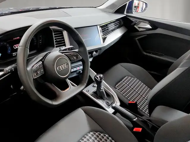 Audi A1 view 14