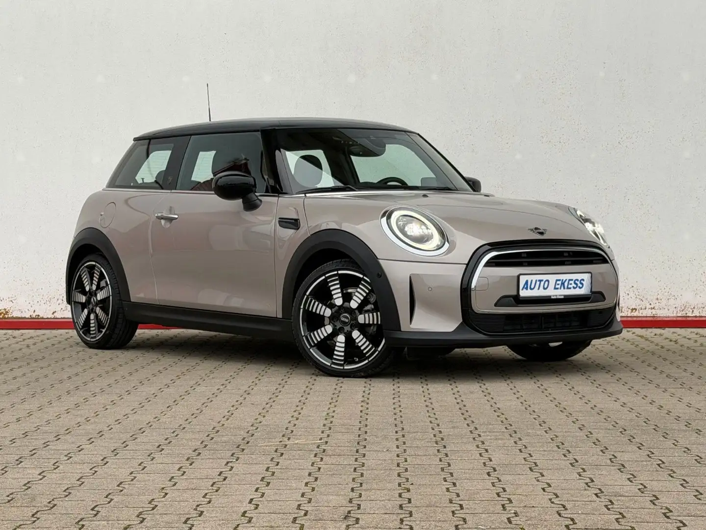 MINI Cooper Mini Yours Trim HuD*LEDER*LED*1.Hd.* Grau - 1