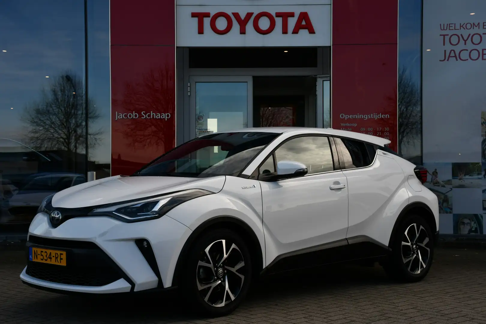 Toyota C-HR 1.8 Hybrid Style Luxury | Full-LED koplampen | Dod Wit - 1