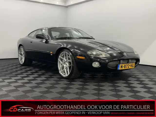 Jaguar XKR 4.2 V8 Coupé Leder, Parkeer sensoren, Clima, 396 P