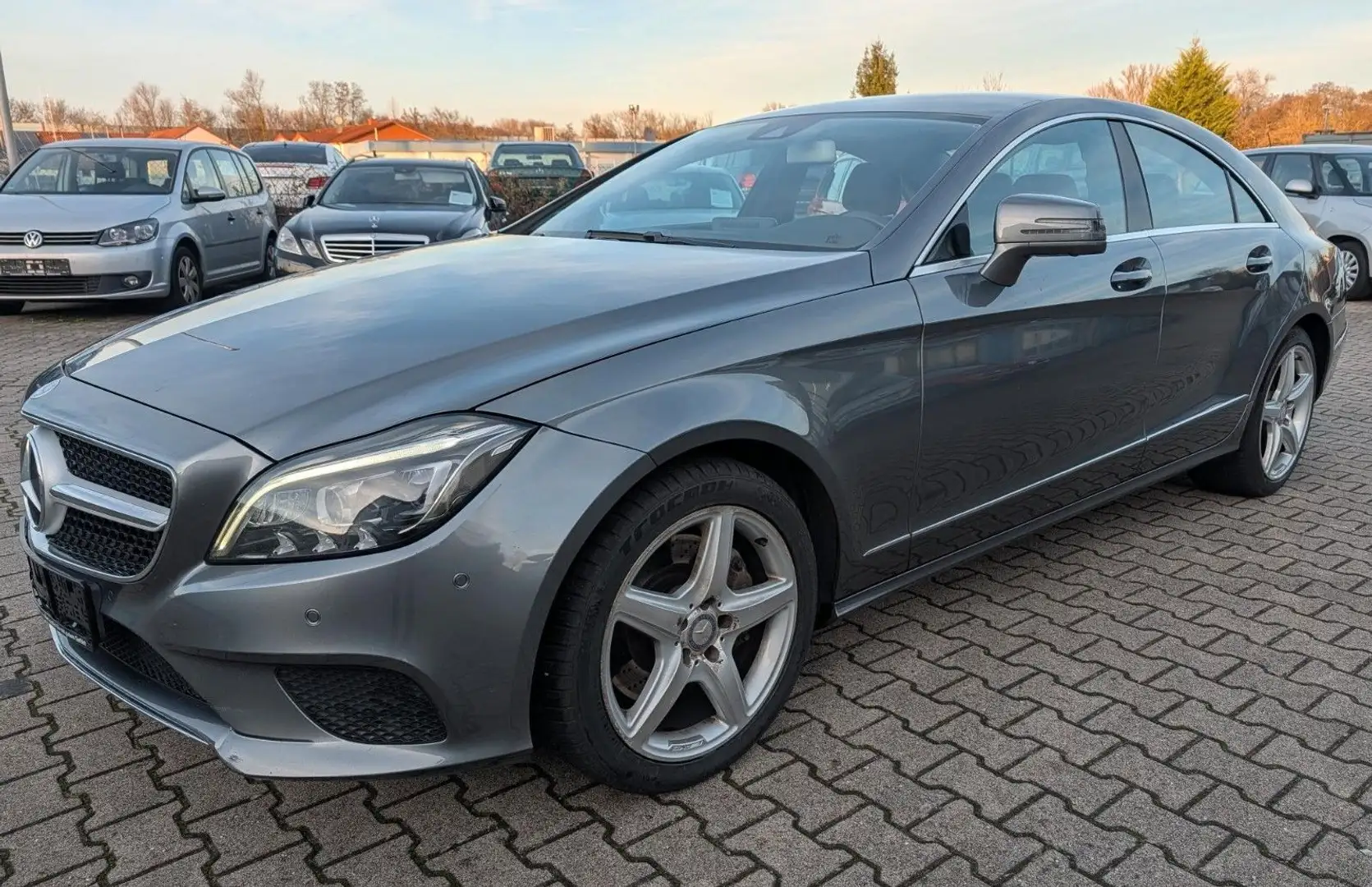 Mercedes-Benz CLS 350 d BlueTec Grau - 2