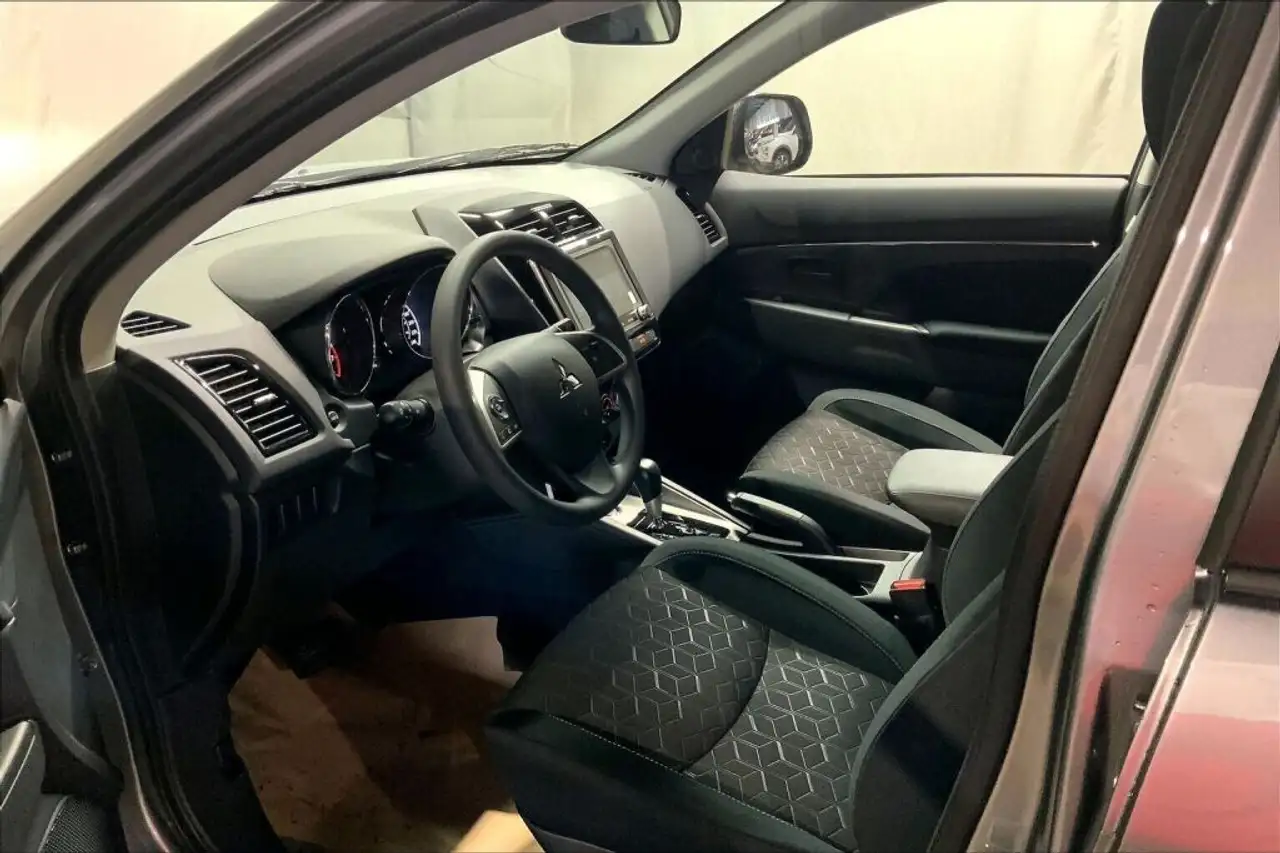 Mitsubishi RVR снимка Mitsubishi RVR