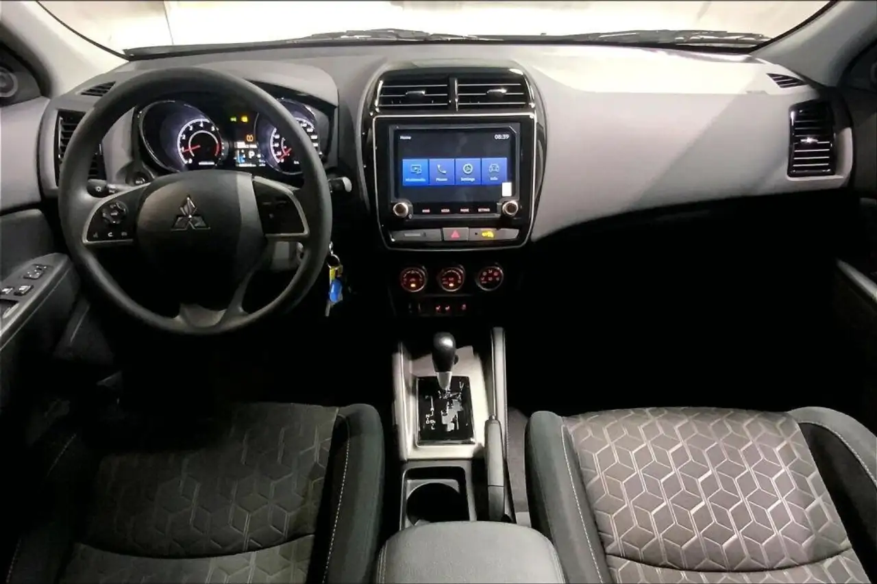 Mitsubishi RVR снимка Mitsubishi RVR