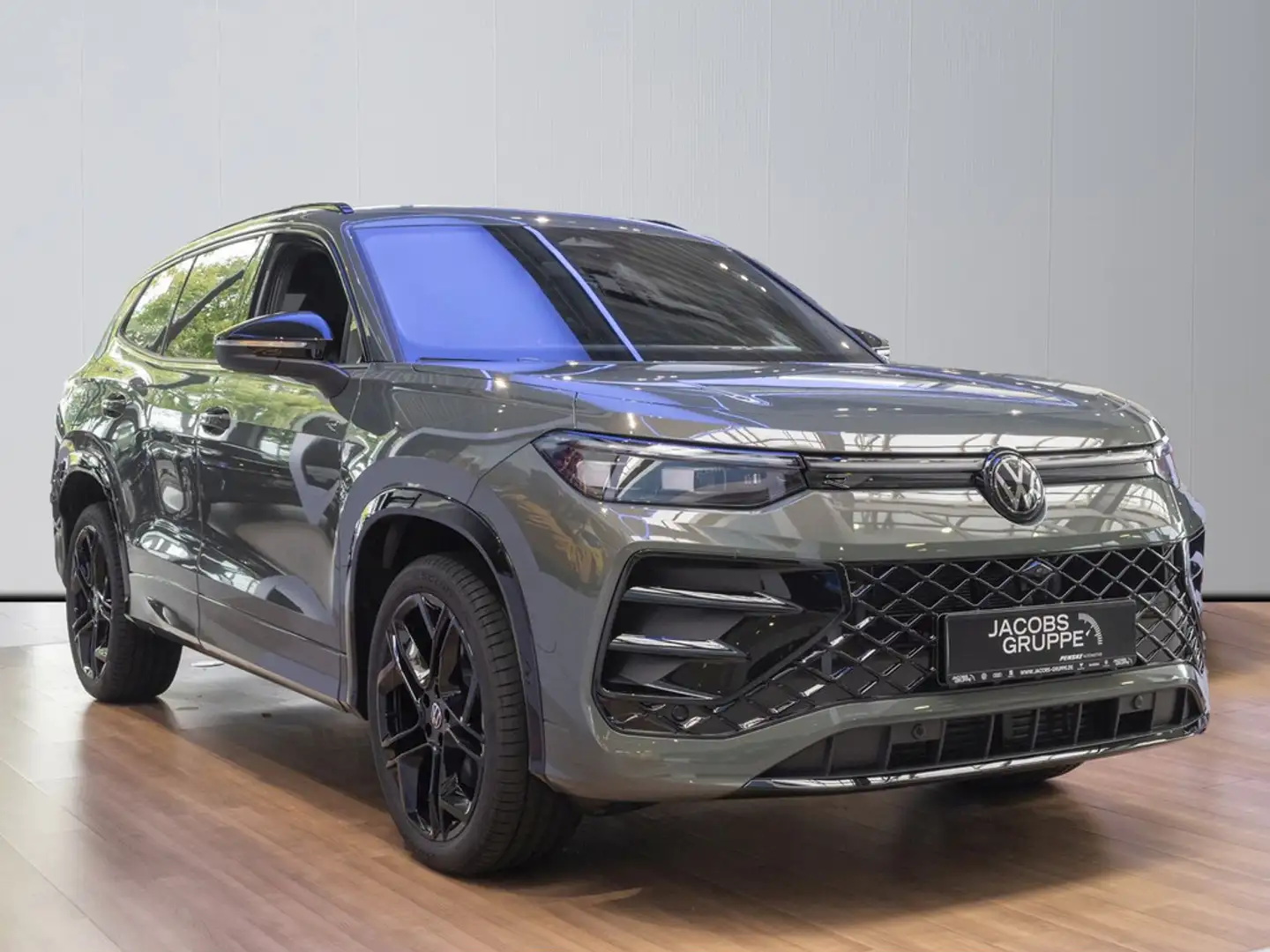 Volkswagen Tayron 2.0 TDI 142 kW 4Motion R-Line 7-Sitzer Grün - 2