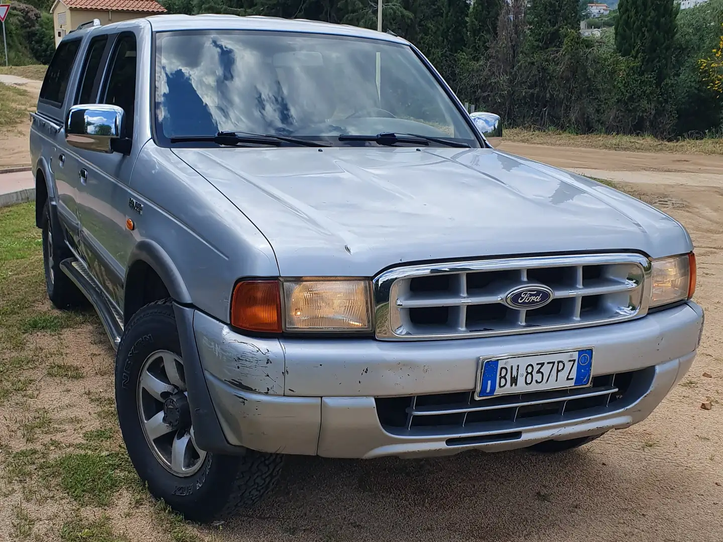 Ford Ranger Ranger 2.5 tdi double cab XLT No Limits Argento - 2