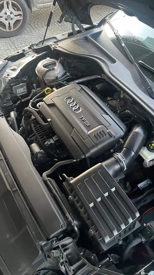 Audi TT Coupe 2.0 tfsi S line s-tronic - 2