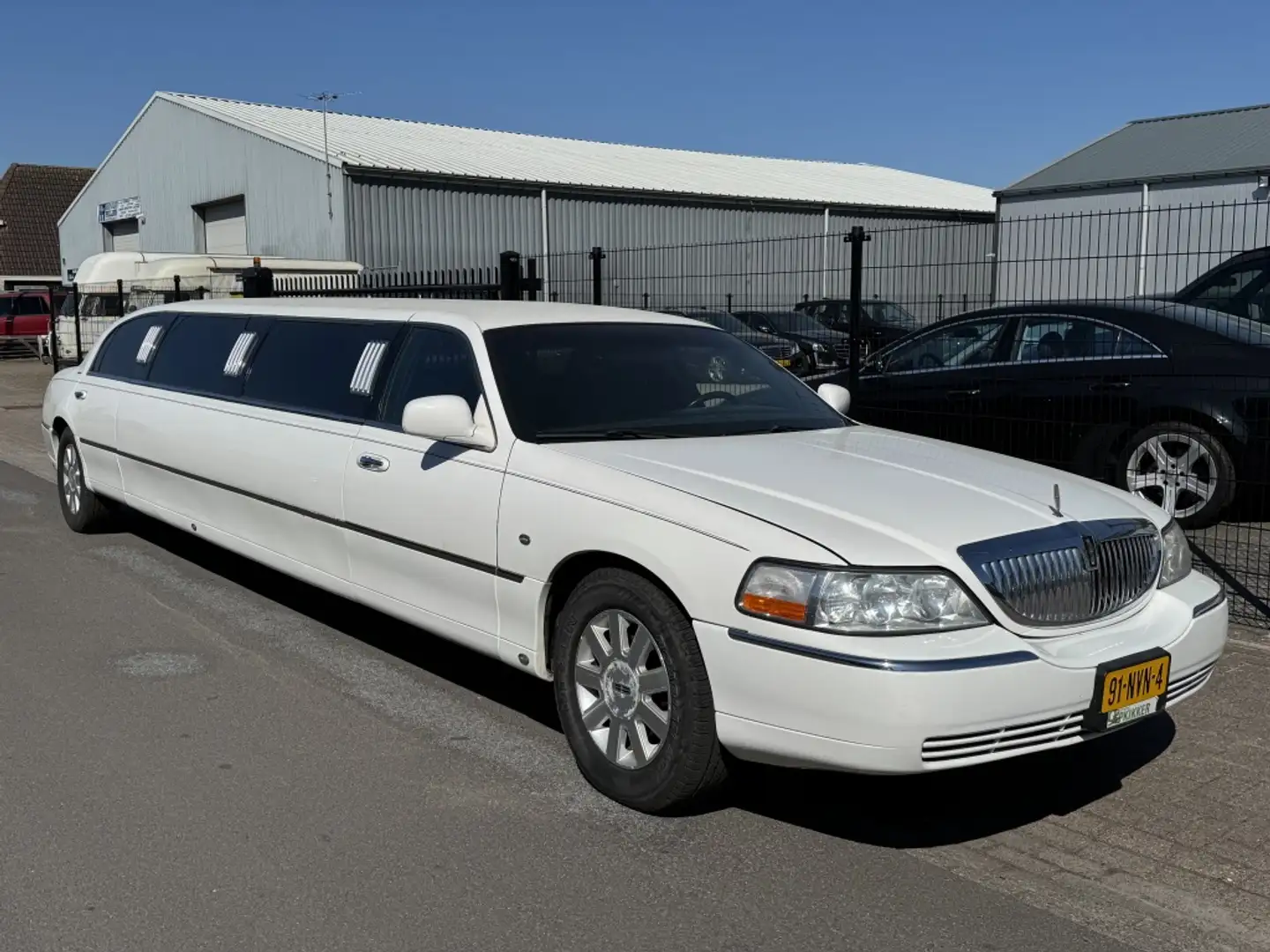 Lincoln Town Car Limousine Limo J Bank 8-Persoons 2003 Fehér - 1