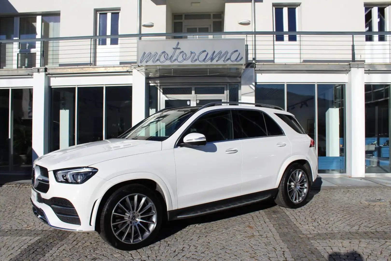 Mercedes-Benz GLE 300 d 4Matic Premium Plus AMG Blanc - 2