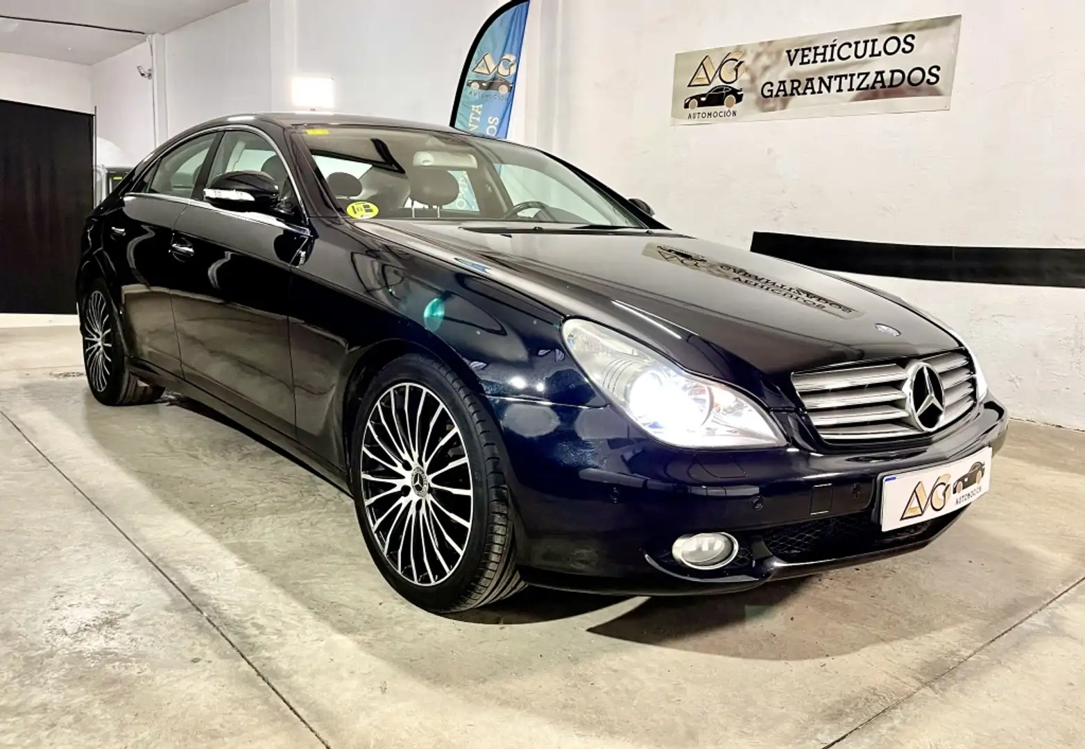 Mercedes-Benz CLS 350 Aut. Negro - 2