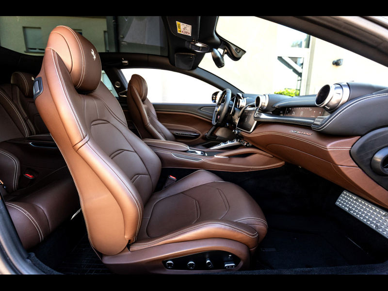 Ferrari GTC4 Lusso V12°GRIGIO SILVERSTONE°POWER WARR 2/28°PANO°LIFT — photo 14