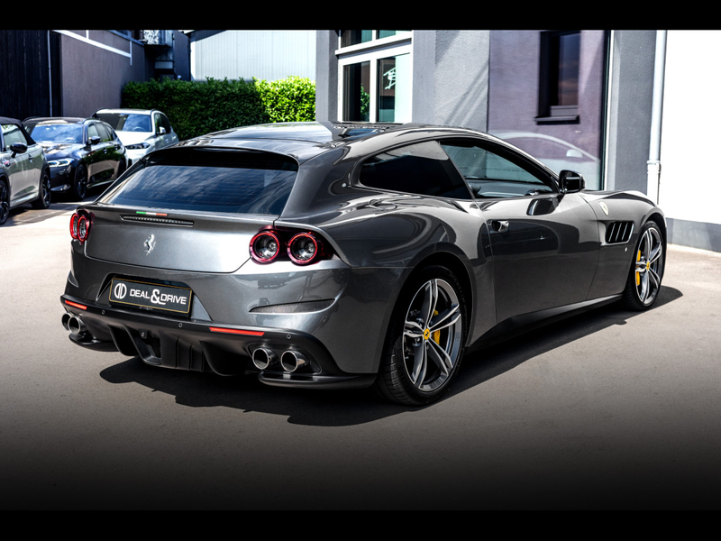 Ferrari GTC4 Lusso V12°GRIGIO SILVERSTONE°POWER WARR 2/28°PANO°LIFT — photo 8