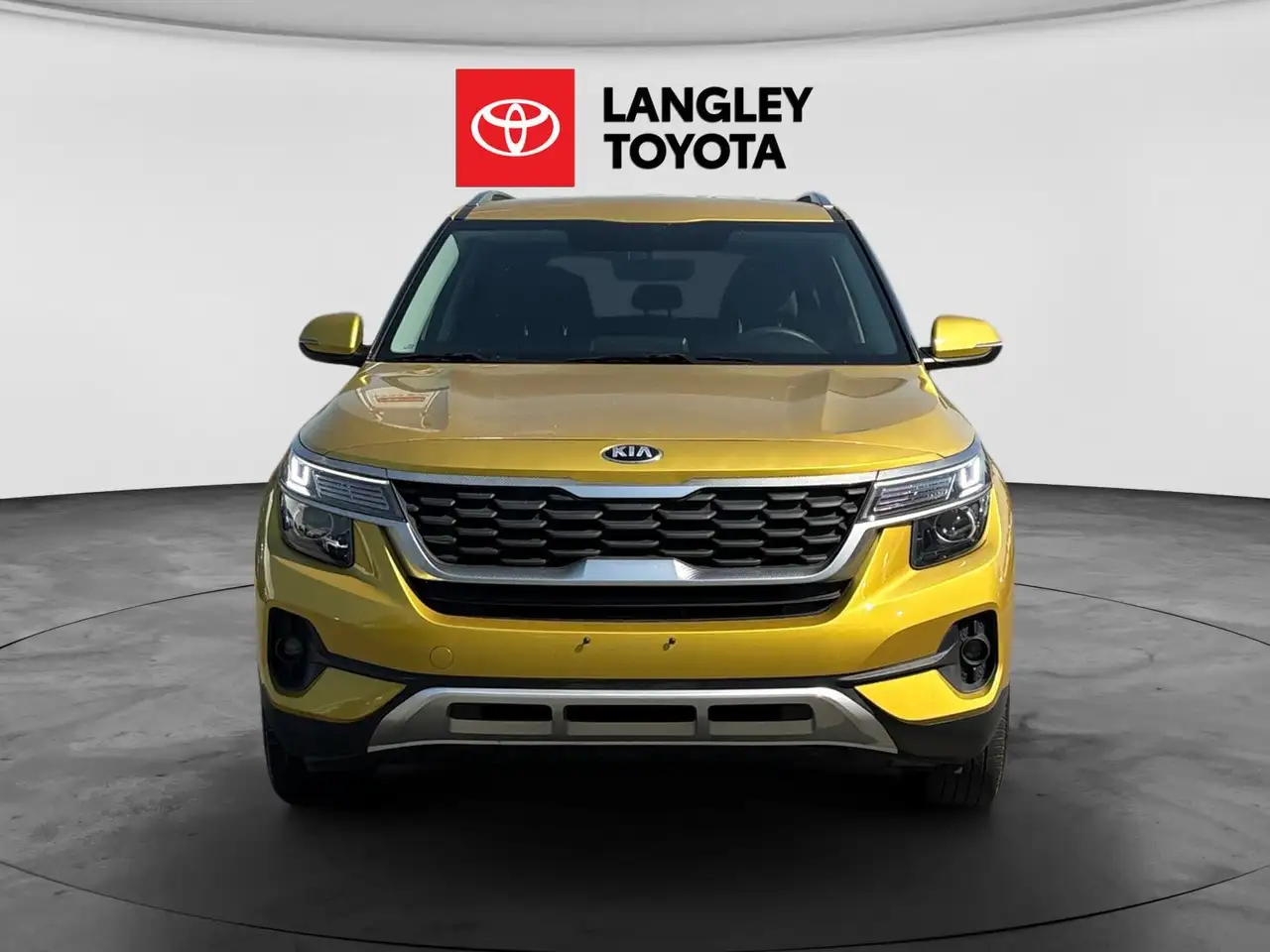 Kia Seltos photo Kia Seltos