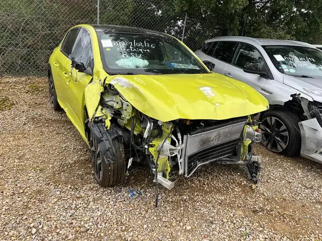 Peugeot e-208 208 Electrique 156 kwh GT / GV975