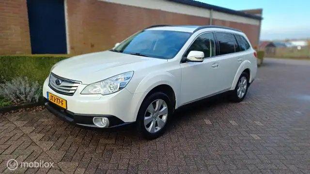 Subaru Legacy Touring Wagon 2.5i Sport Executive