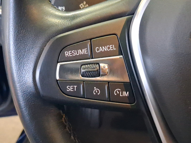BMW 318 d Touring,1.Hand,Navi,Tempo,LED,Kamera,AHK — photo 15