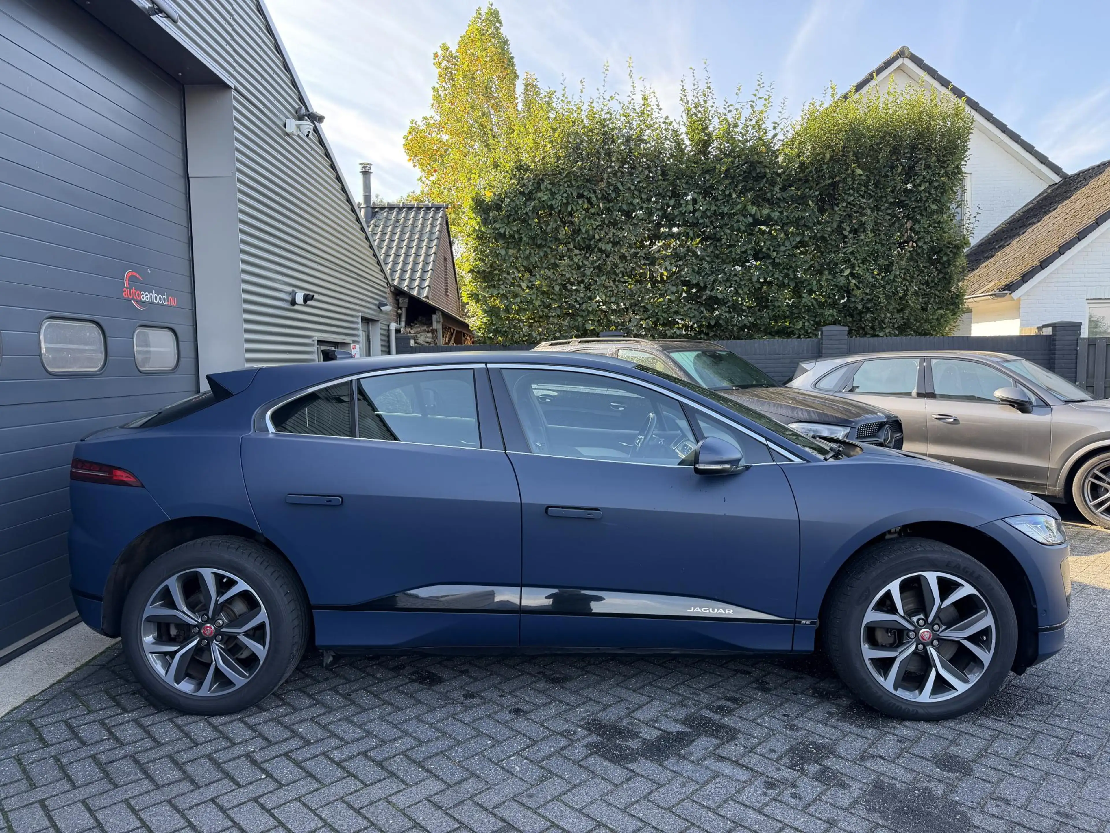 Jaguar I-Pace EV400 SE 90 kWh SOH 95%| Camera | Head-Up Display — photo 4