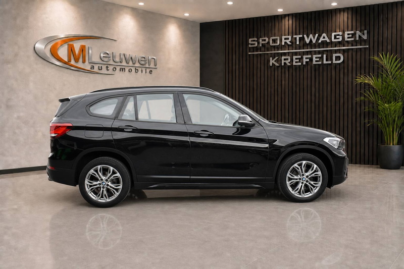 BMW X1 sDrive 18 d Sport Line *NAVI*LED*18" ALU*SHZG* — photo 6
