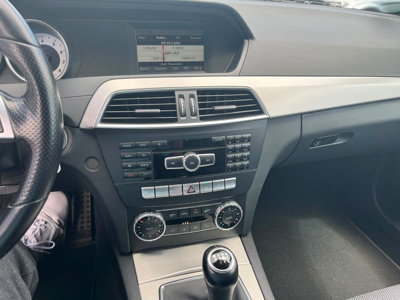 Mercedes-Benz C 180 AMG*AHK*Xenon*Navi*PDC* — photo 9
