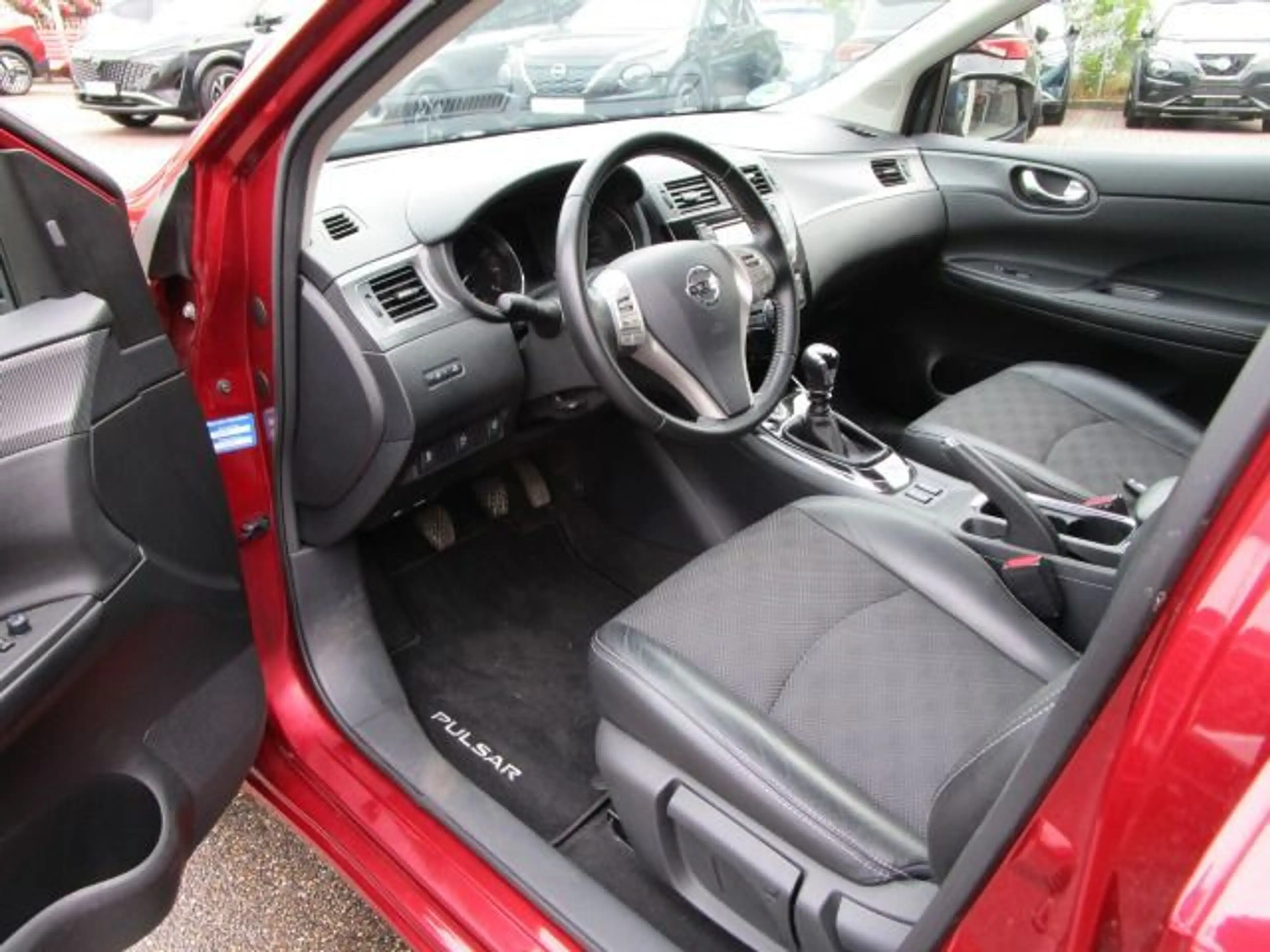 Nissan Pulsar 1.6 DIG-T N-Connecta — photo 8