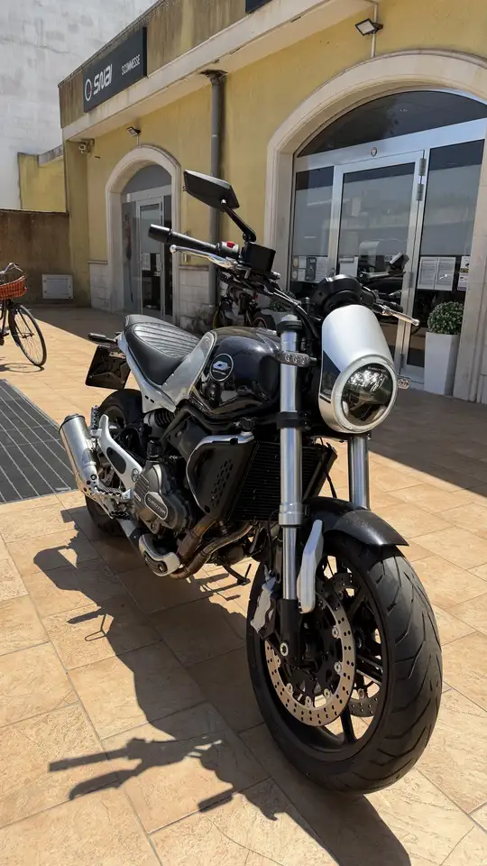 QJ Motor SRV 550