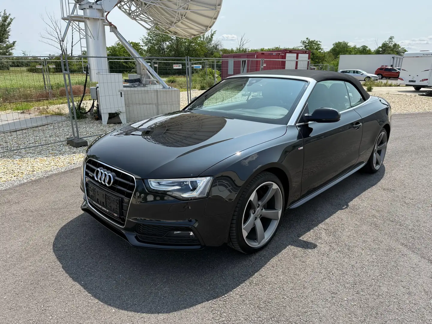 Audi A5 A5 Cabrio 3,0 TDI Exclusive quattro Sport S-tronic Schwarz - 2