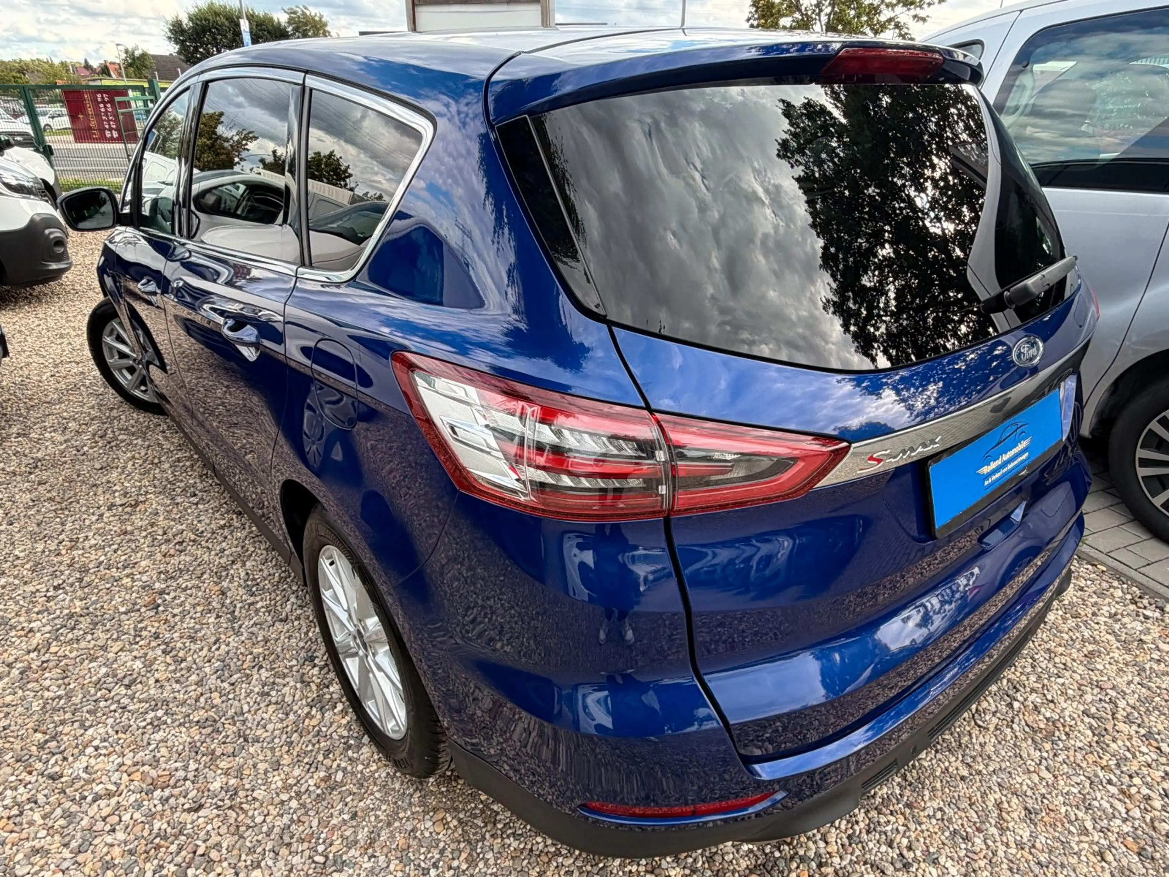 Ford S-Max Titanium*1.HD*Aut*Navi*SHZ*FHZ*PDC*TÜV NEU — photo 5