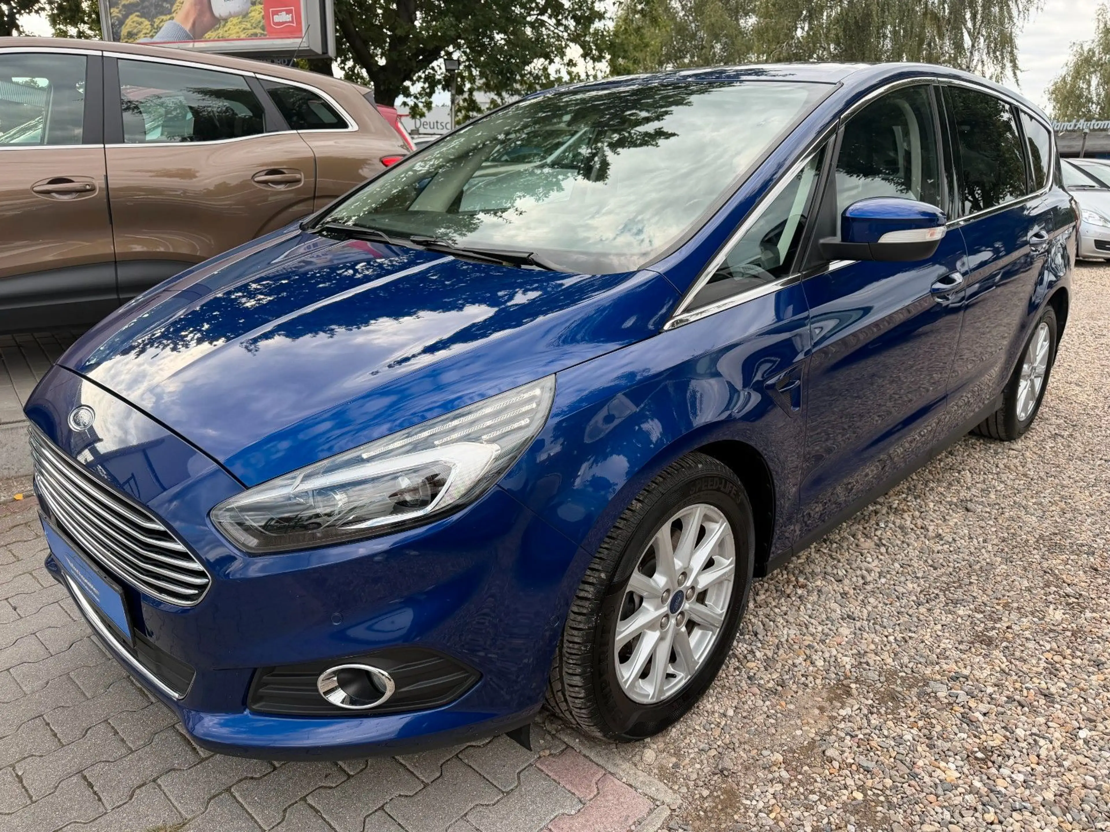 Ford S-Max Titanium*1.HD*Aut*Navi*SHZ*FHZ*PDC*TÜV NEU — photo 4