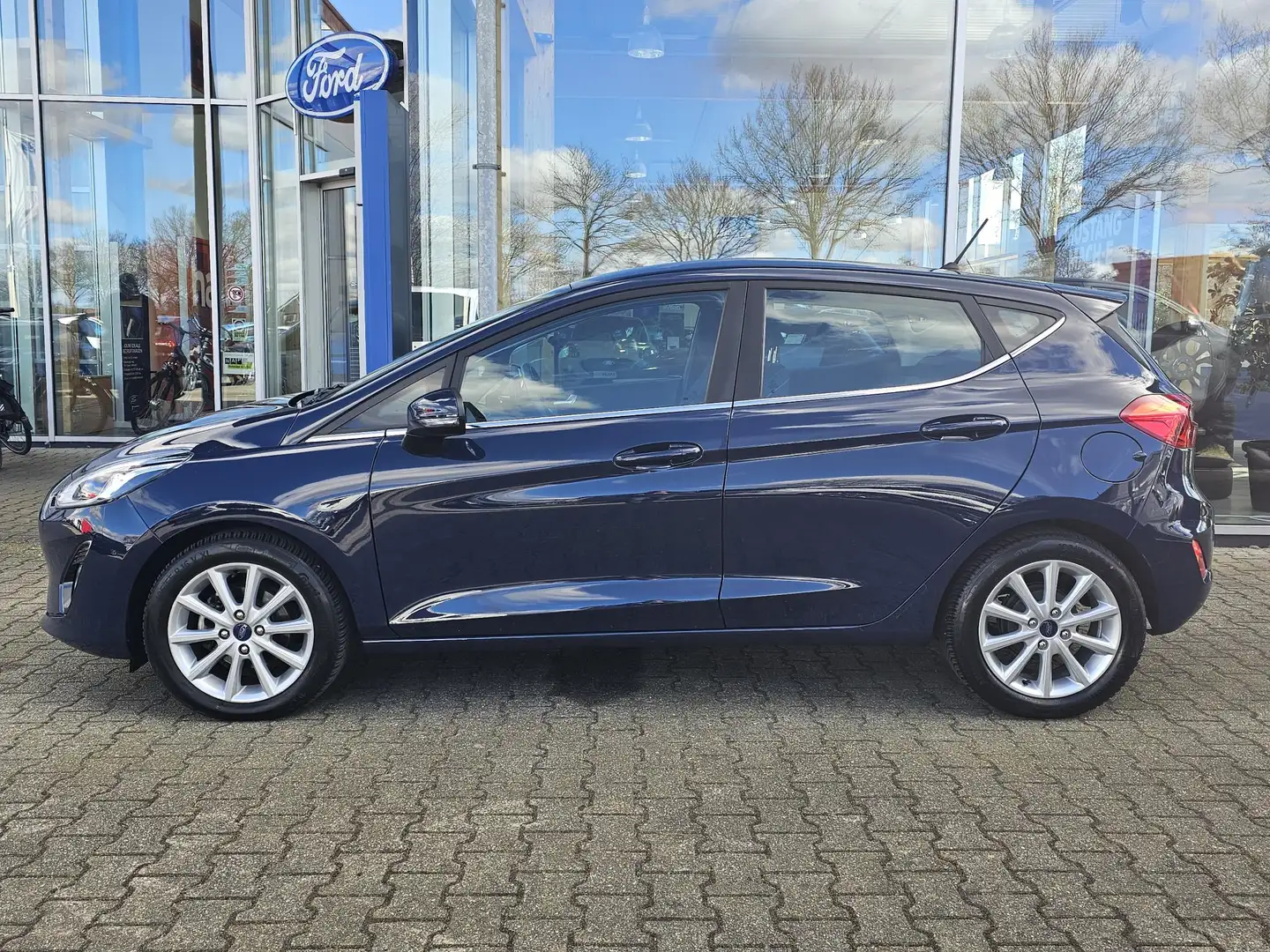 Ford Fiesta 1.0 EcoBoost Titanium | Automaat | Apple carplay/A Bleu - 2