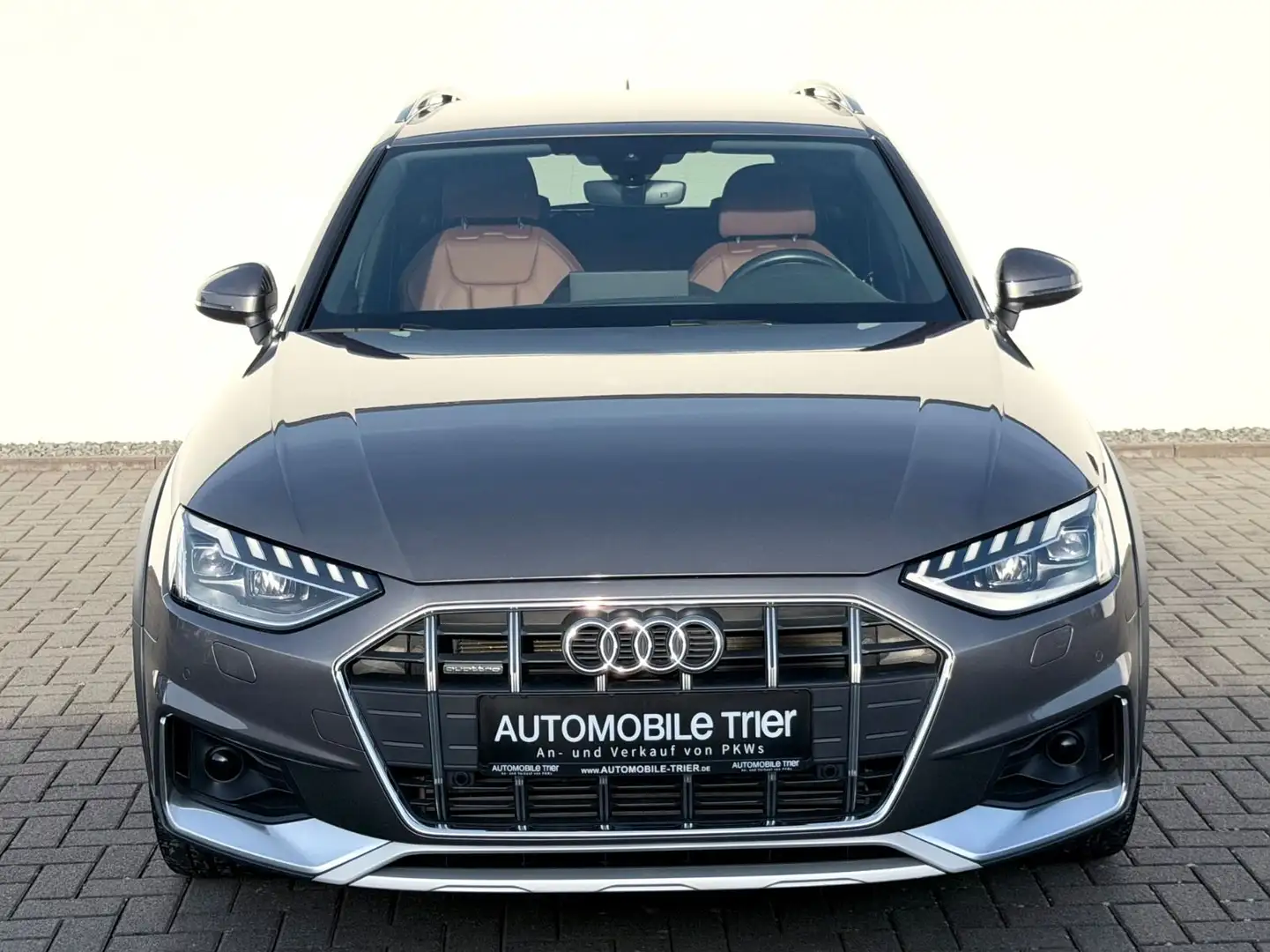 Audi A4 allroad quattro 45 TDI /NAVI/LED/ACC/AHK/CAM/ Grijs - 2