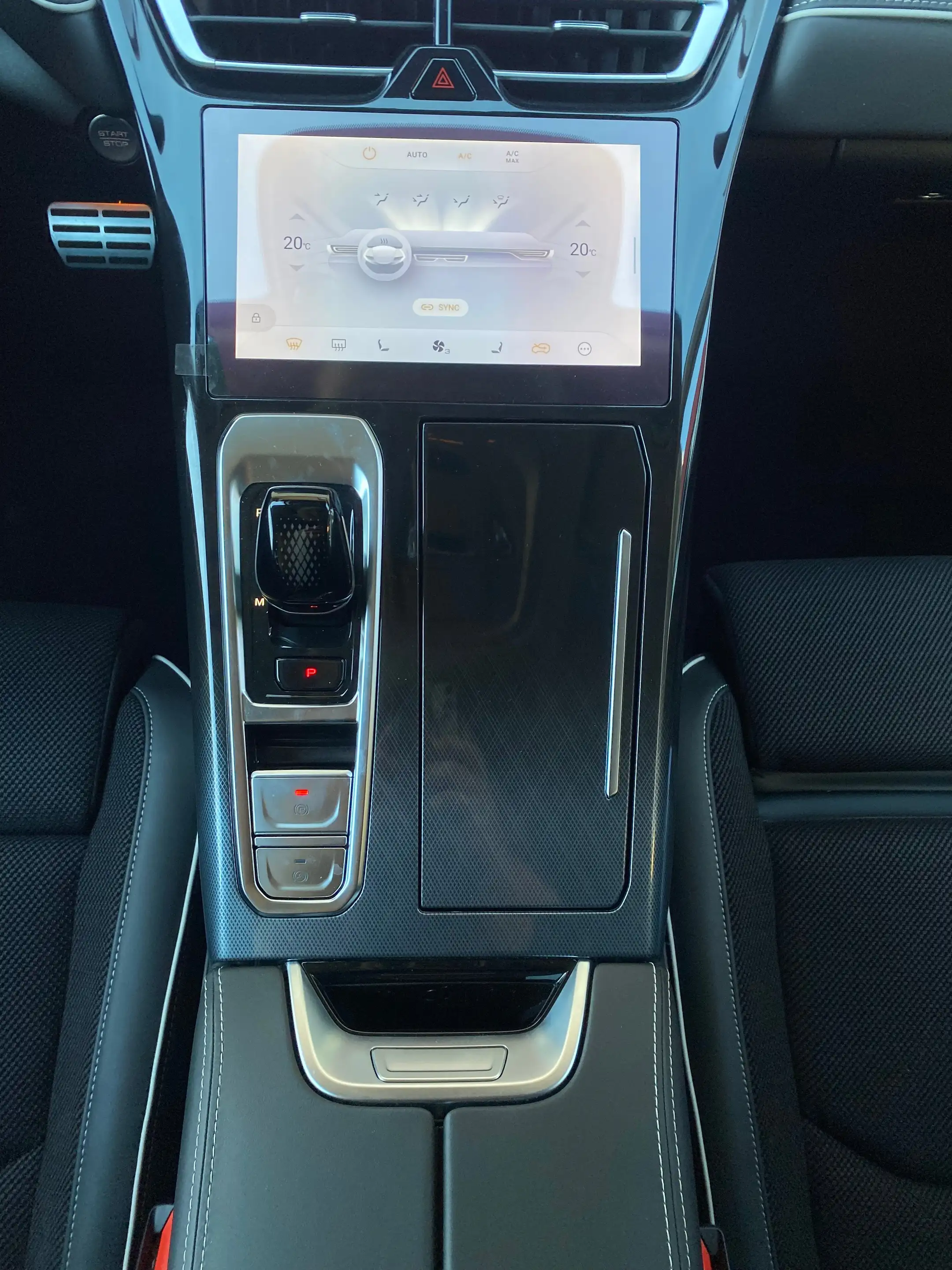 GWM WEY 05 Premium, Matrix-LED, Navi, HUD, Allrad, AHK — photo 14