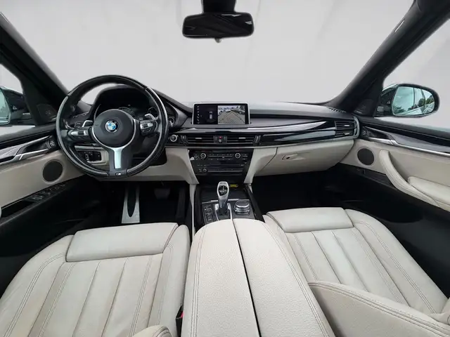 BMW X5 view 14