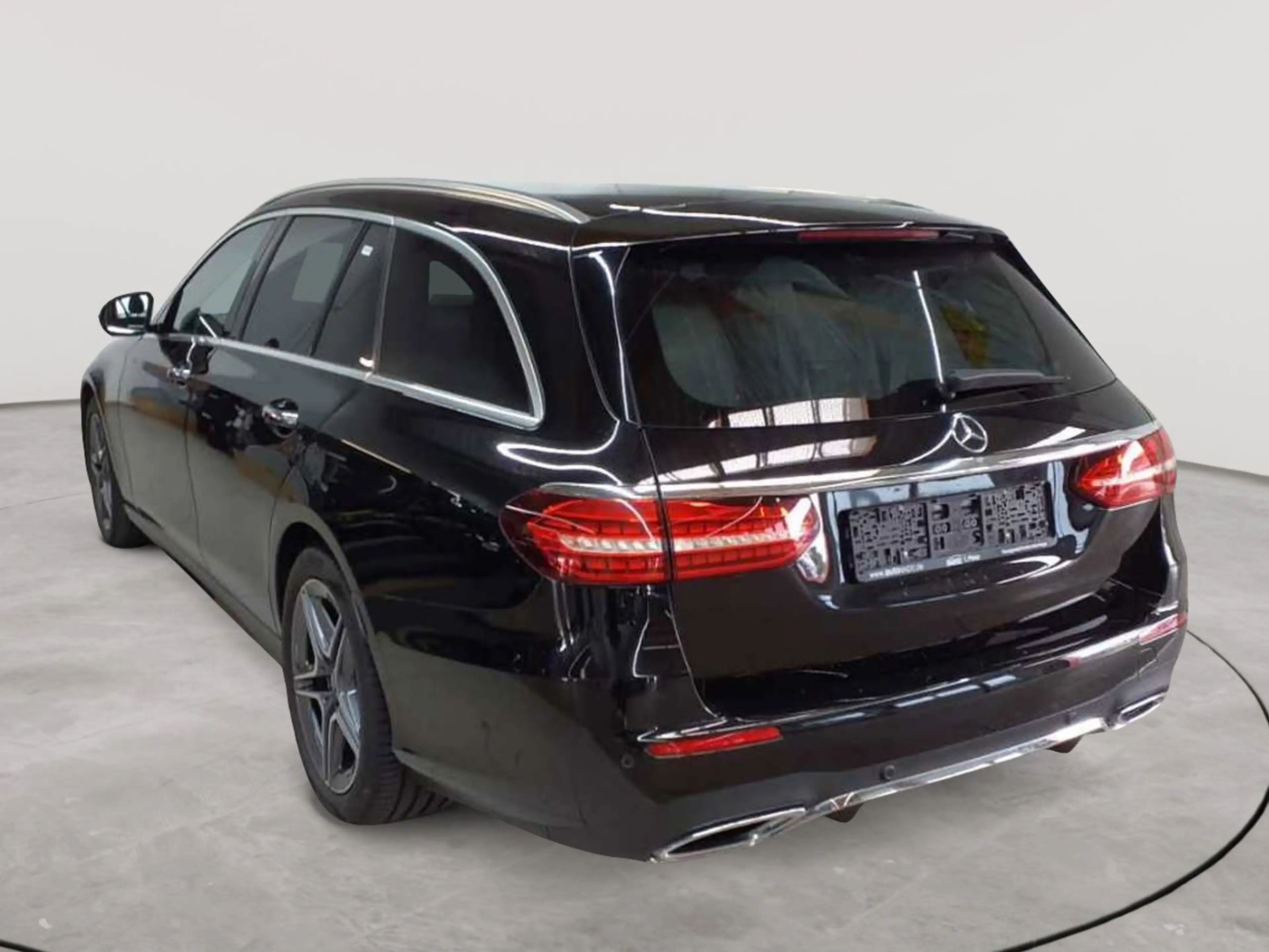 Mercedes-Benz E 400 E 400 d 4Matic T 9G AMG Line AHK HuD StHz — photo 5