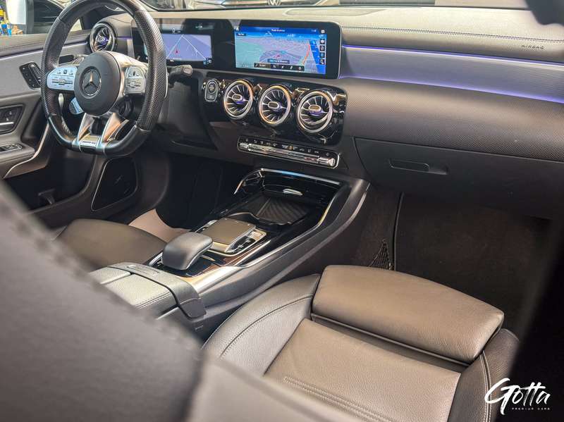 Photo du véhicule Mercedes-Benz A 35 AMG