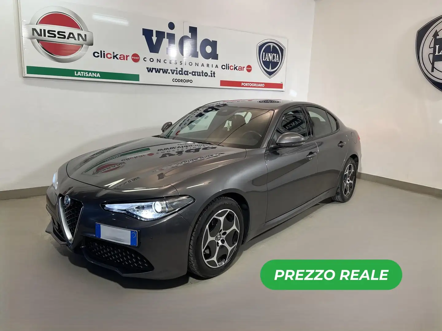 Alfa Romeo Giulia 2.2 td Super Business 160cv auto Grigio - 1
