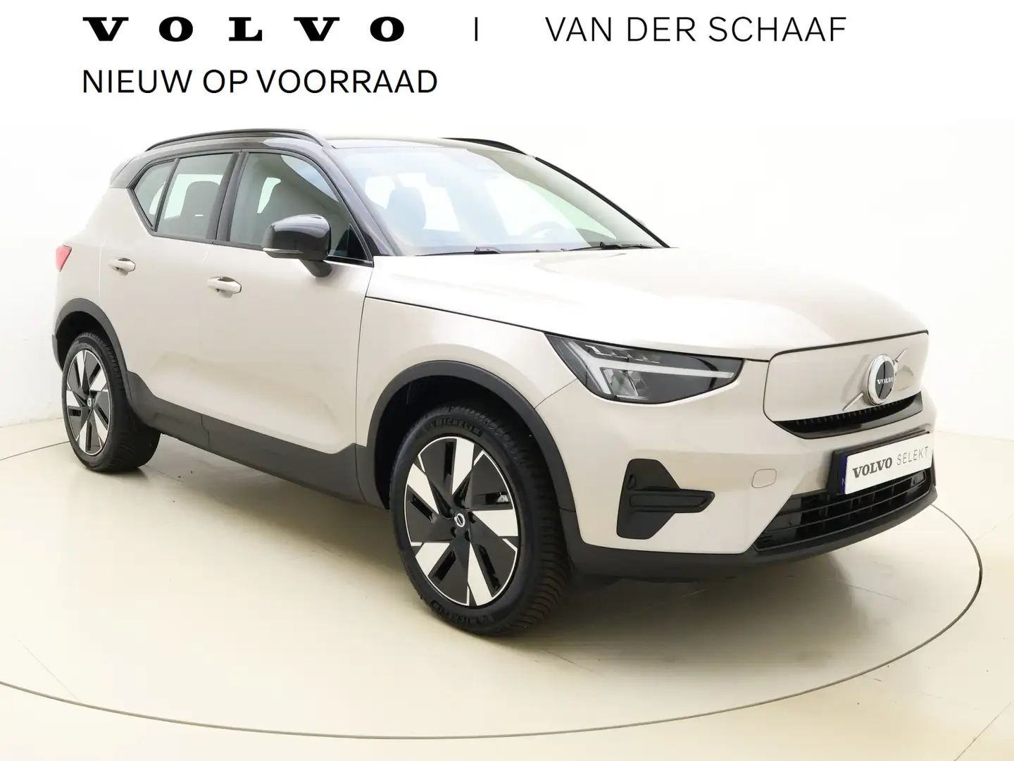 Volvo EX40 Extended Range Plus 82 kWh / 3 jaar gratis onderho Beige - 1