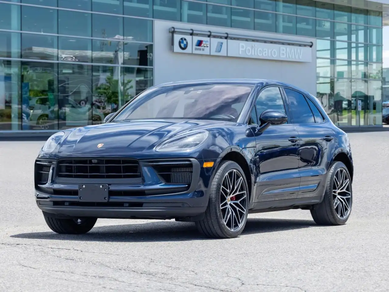 2023 Porsche Macan