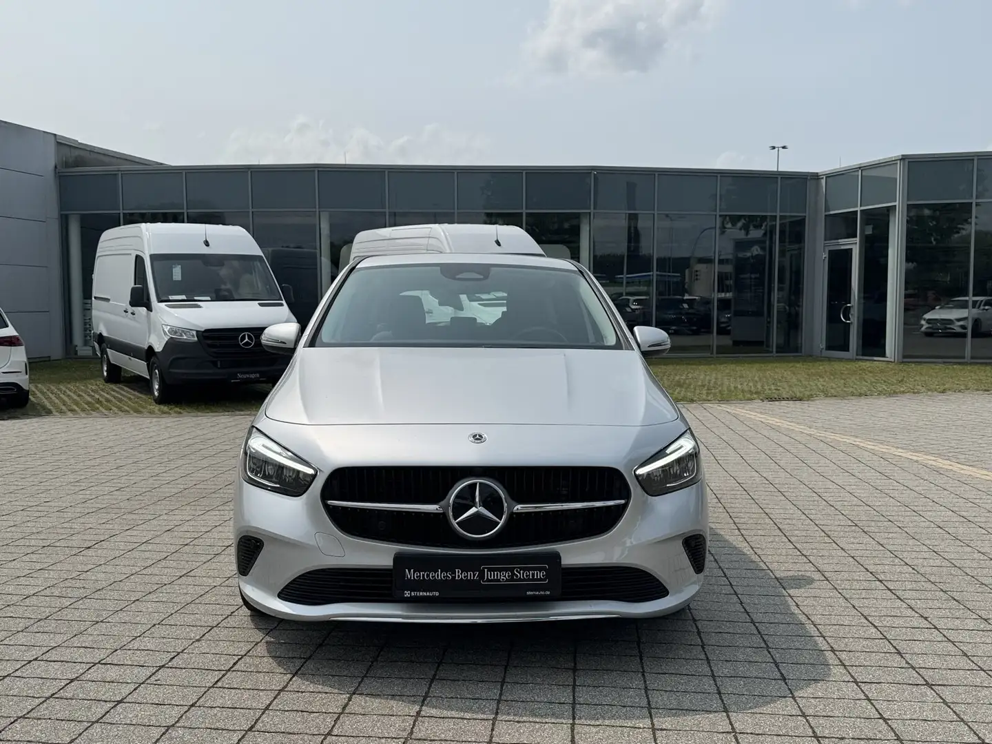 Mercedes-Benz B 180 B 180 d Progressive Advanced Smartphone Integratio Silber - 2