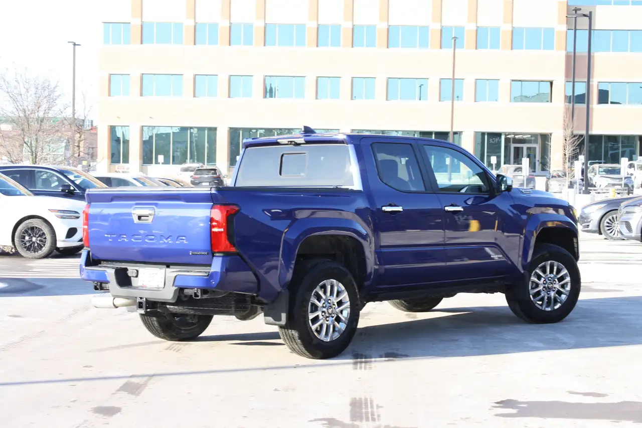 Toyota Tacoma снимка Toyota Tacoma