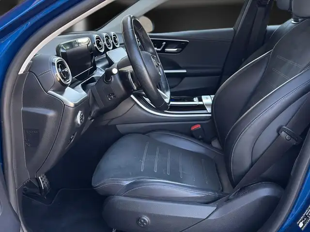 Mercedes-Benz C-Class view 15