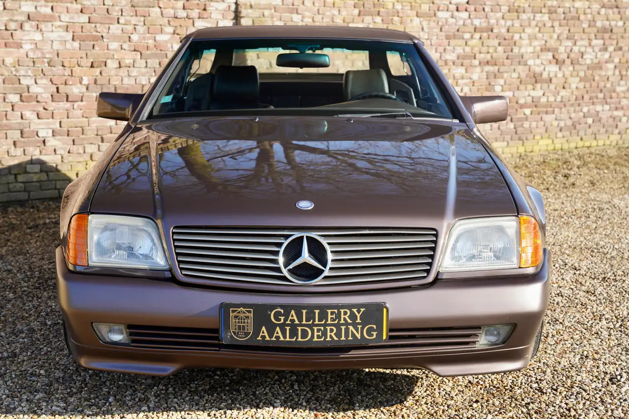 Mercedes-Benz SL 300 "Brown over brown" Elegant "Nutria Brown over Braz, foto 5